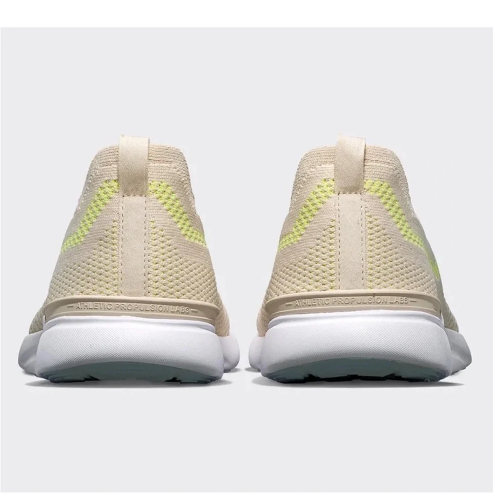 NEW APL Men’s TechLoom Breeze Beach / Energy / White Size 8.5 women 10